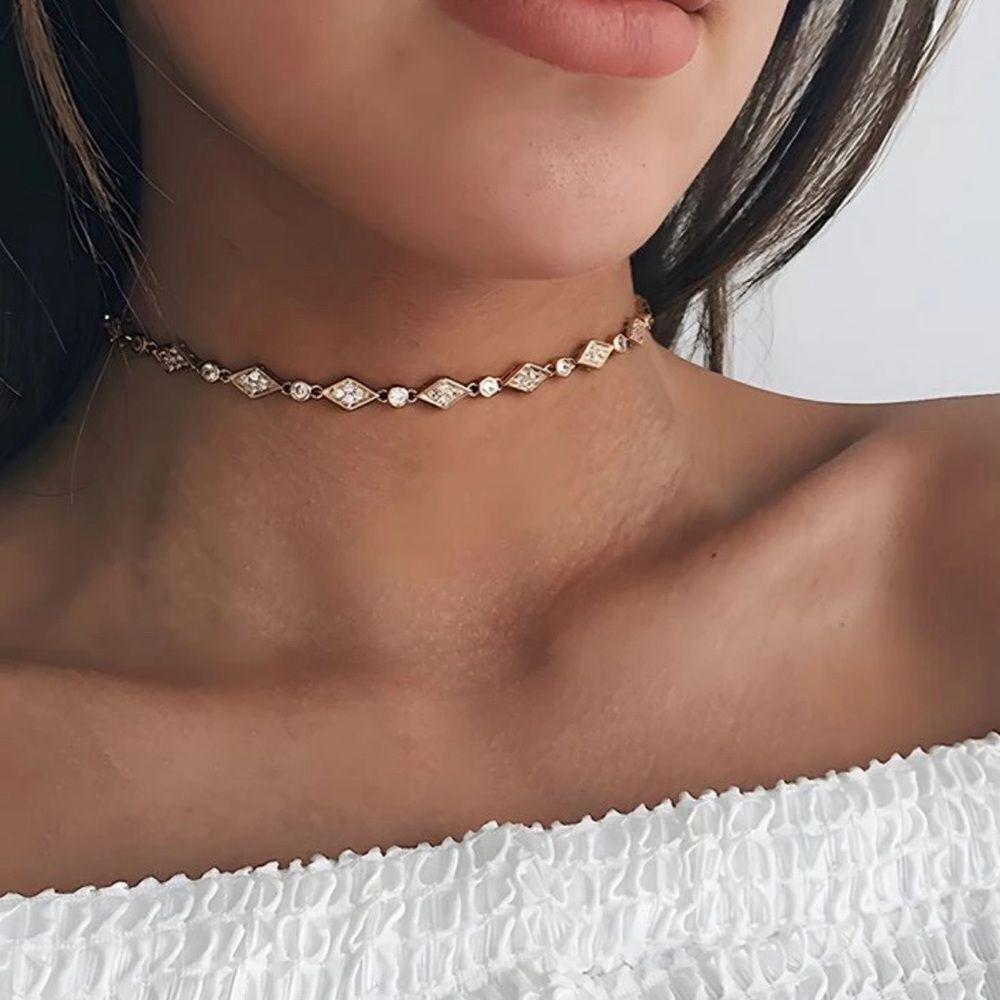 Diamond decor choker #1349